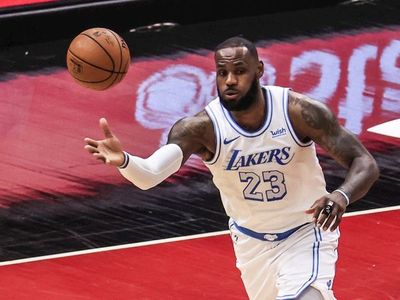 Lakers y Jazz juegan a otro nivel