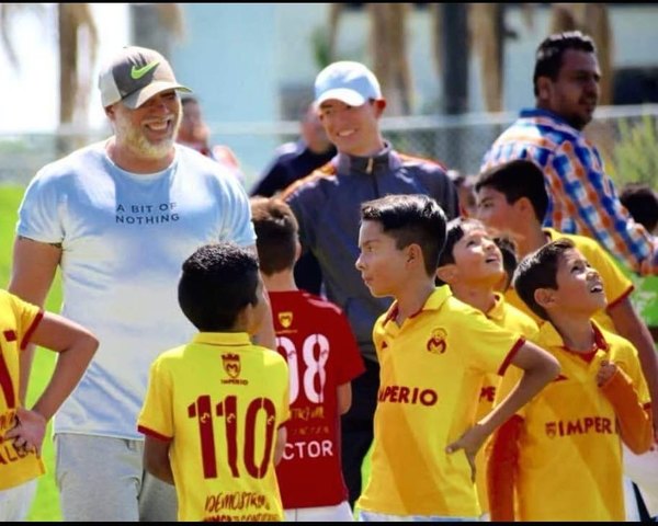 Crónica / Domingo Ramírez: “Debemos agradecerle al ‘Chava’ lo que hizo por el fútbol mexicano”