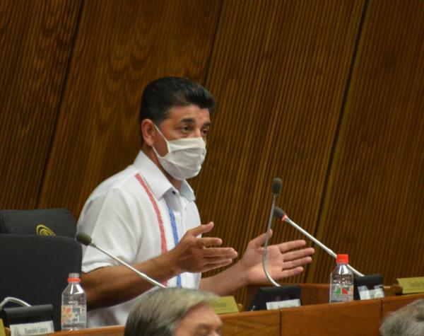 Senador Ríos planteará en su bancada negar acuerdo para Federico González como director de Itaipú - ADN Digital