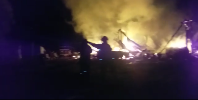 Zeballos Cue: Incendio arrasó con tres viviendas precarias