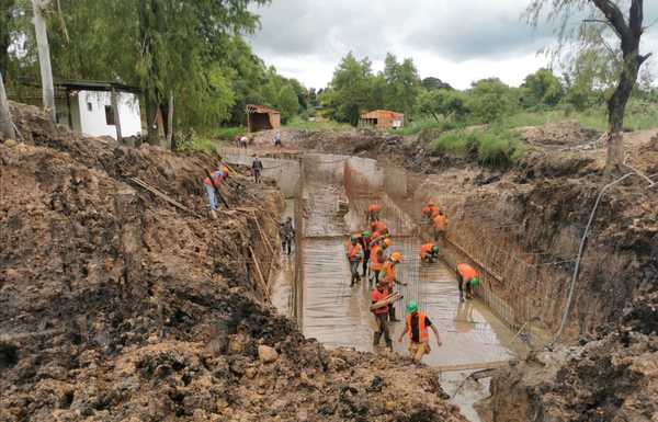 Construcción de drenaje pluvial beneficiará a 35.000 pobladores de San Ignacio | .::Agencia IP::.