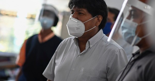 La Nación / Evo Morales fue dado de alta tras pasar dos semanas internado por COVID-19
