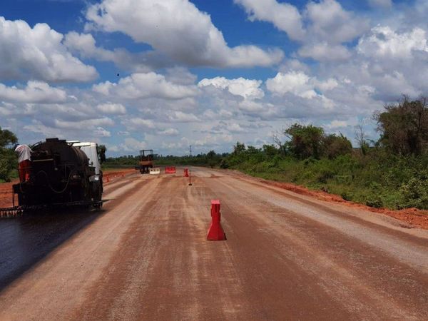 Experto aboga para destinar 7% del PIB a mejorar la infraestructura vial