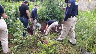 HOY / Caso Dahiana Espinoza: Nuevo procedimiento en un patio baldío en busca de pistas