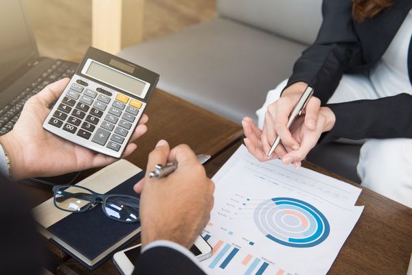 Instan a cuidar la economía familiar y ofrecen herramienta de cálculos gratuita - MarketData