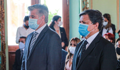 Acevedo y Giuzzio juran como ministros para sellar la rotación en el Ejecutivo - Noticiero Paraguay