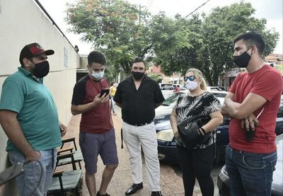 Exigen justicia para el conductor de Uber baleado - Nacionales - ABC Color