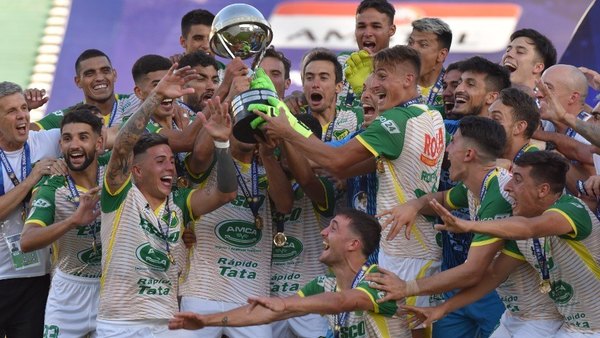 El naturalizado y campeón de la 'Suda' que recibió un llamado de Berizzo