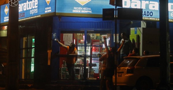 La Nación / Bodegueros piden a Salud consensuar medidas para no matar al comercio legal