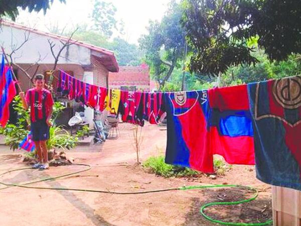 Isaías, el hincha que emocionó al Pueblo
