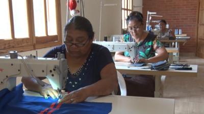 Emprendedurismo: Taller de costura brinda apoyo a mano de obra chaqueña