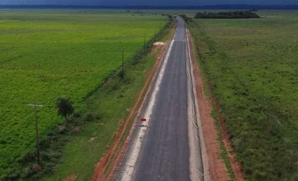 Avanza asfaltado del tramo Caazapá - Boquerón - Noticiero Paraguay