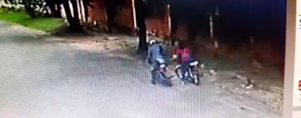 Horqueta: Hurtan una motocicleta 0 Km de un local comercial