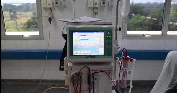 Hospital de Clínicas cuenta con dos nuevos equipos para hemodiálisis