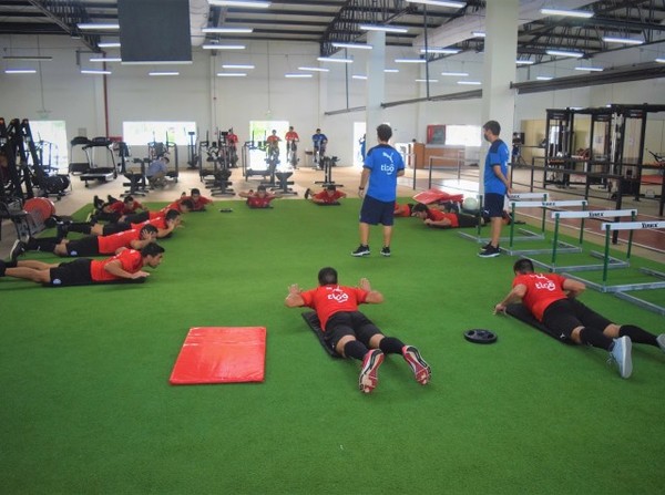 Nueva semana de intensos entrenamientos - APF