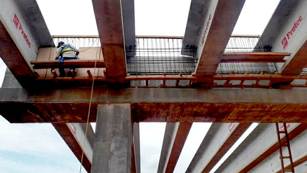 Corredor Vial Botánico: Montaje de vigas en el viaducto más extenso que tendrá Asunción. | OnLivePy
