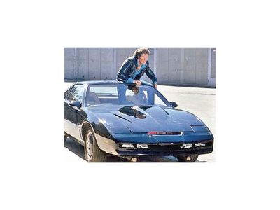 David Hasselhoff vende su auto fantástico