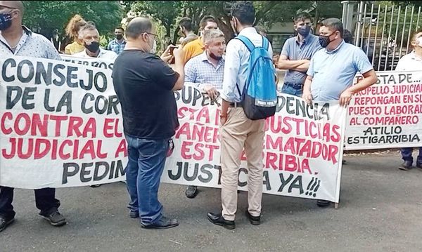 Exigen cese de suspensión - Nacionales - ABC Color