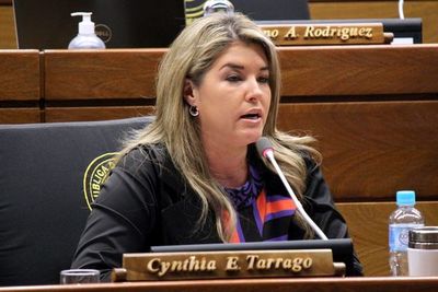 Tarragó aceptó acuerdo a cambio de ser procesada en una sola causa - Nacionales - ABC Color