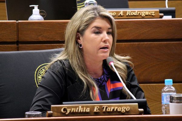 Tarragó aceptó acuerdo a cambio de ser procesada en una sola causa - Nacionales - ABC Color