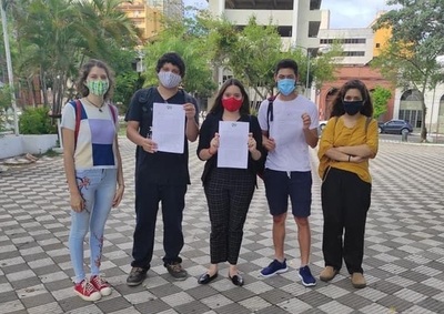 Estudiantes exigen derogación de artículos que limitan acceso total a Ley de Arancel Cero