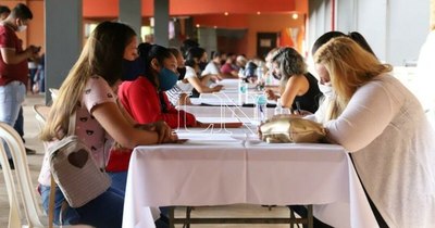 La Nación / Feria de empleo de la ANR en San Lorenzo ofrece 41 vacancias