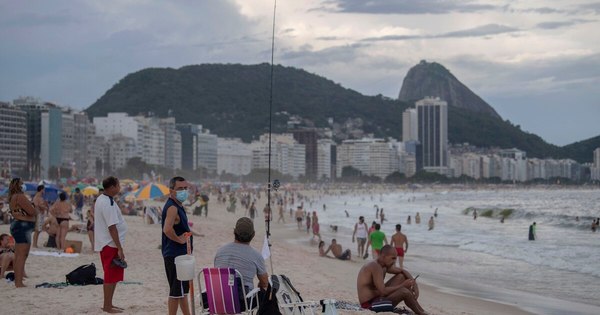 La Nación / Sequera reconoce que 10% de paraguayos que viajan a Brasil da positivo al COVID-19