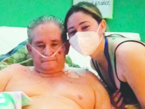 Robaron celular y 3 palos a paciente e hija en albergue