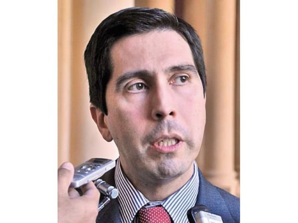 Federico González, sin chances de alcanzar votos en Senado