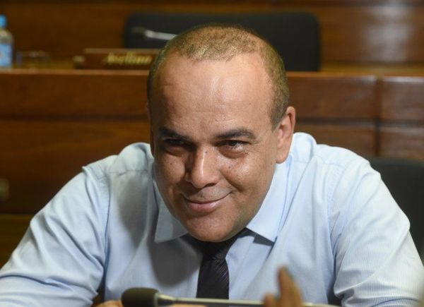 Cartismo critica designación de Federico González en Itaipú y le baja el pulgar a Villamayor