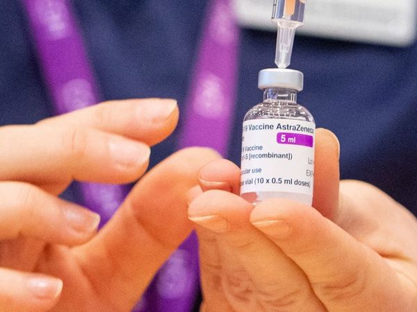 Vacuna de AstraZeneca aún no está en venta para el sector privado