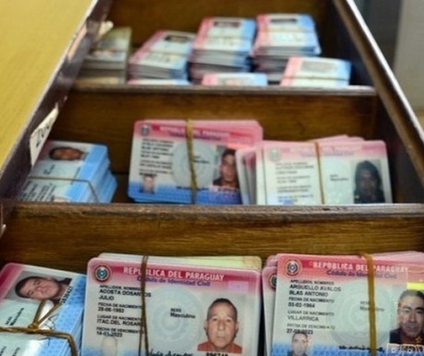 Nuevas cédulas y pasaportes tendrán chip electrónicos