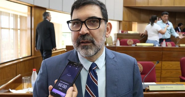 La Nación / Senador reclama voluntad del Ejecutivo para asistir a comerciantes fronterizos