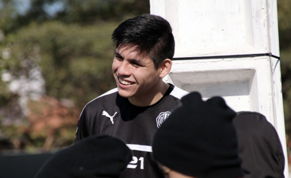 HOY / Saúl Salcedo es el indicado para venir a Olimpia