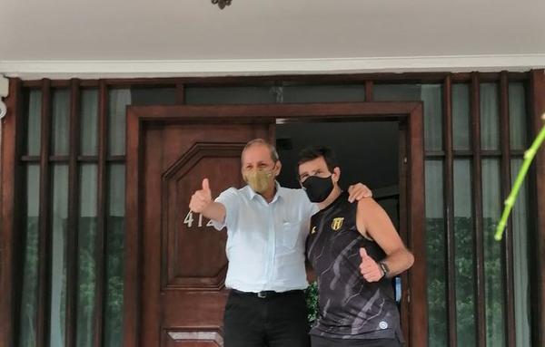 ¡Solucionado! Gustavo Costas se queda en Guaraní