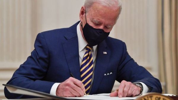 Biden firma decreto para poner fin a centros de reclusión privados