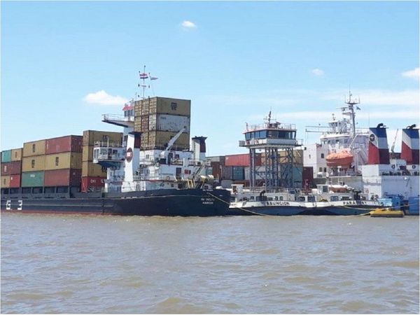 Argentina impone permiso especial para barcos paraguayos