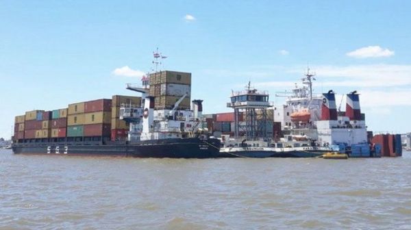 Argentina impone a buques y armadores paraguayos un permiso especial de carga