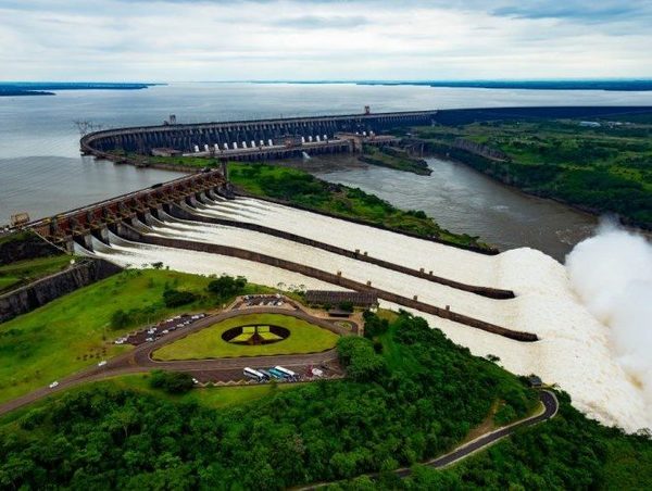 Transparencia es fundamental para el tratado con Itaipú, según titular de la Ande