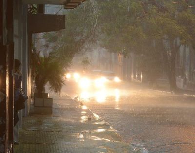 Amplían alerta meteorológica por 12 departamentos - Nacionales - ABC Color