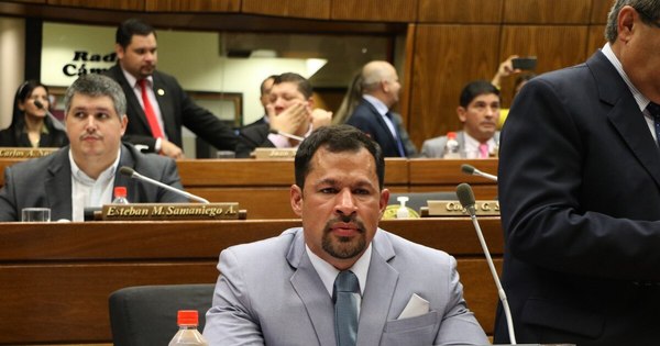 La Nación / Diputado Ulises Quintana pide al Juzgado levantar prohibición de salir de Asunción