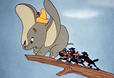 Disney+ retira películas clásicas como Dumbo y Peter Pan de su catálogo infantil por racistas
