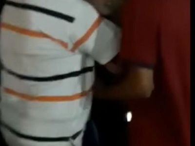 Viralizan video de una doña llevada a la fuerza