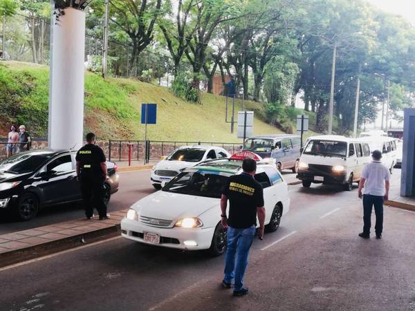 MÁS DE UN CENTENAR DIO POSITIVO A COVID-19 LUEGO DE RETORNAR DEL BRASIL, CONFIRMAN DESDE SALUD