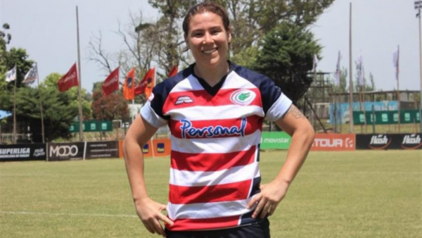 La aguerrida jugadora que destaca en el rugby