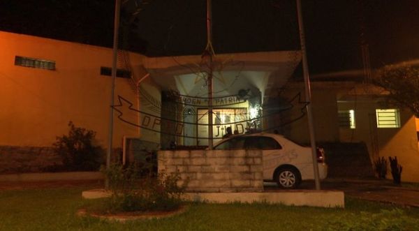 Presos que amenazaron con amotinarse, exigieron drogas o traslado a una penitenciaría