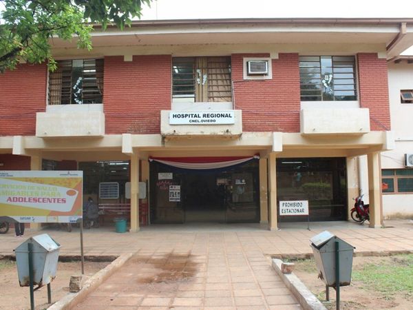 Tres jóvenes escaparon del hospital con sus bebés recién nacidos