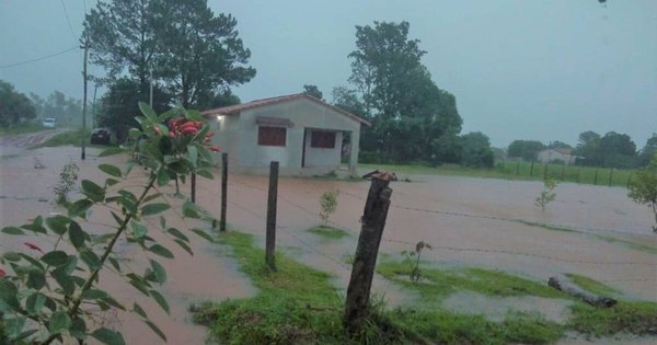 La Nación / San José de los Arroyos: nuevamente tres barrios bajo agua