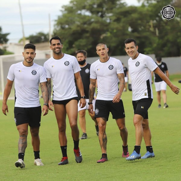 Olimpia ganó a River y Gorosito mostró su primer once del 2021