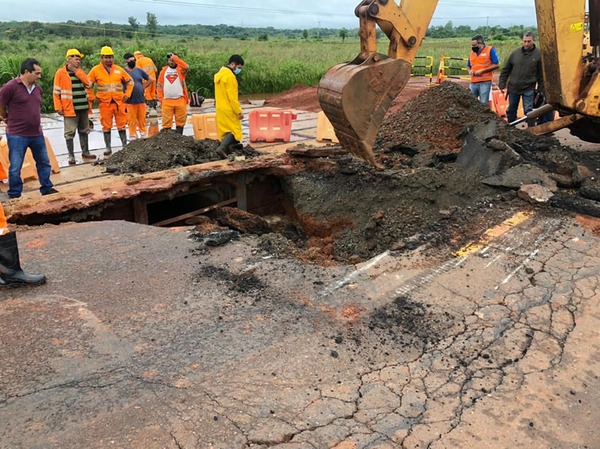 Implementan desvíos en el km 96,7 para reparación de calzada – Prensa 5